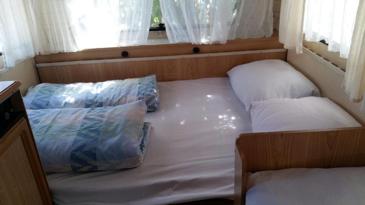 Caravans Magda Niechorze Eksteriør bilde