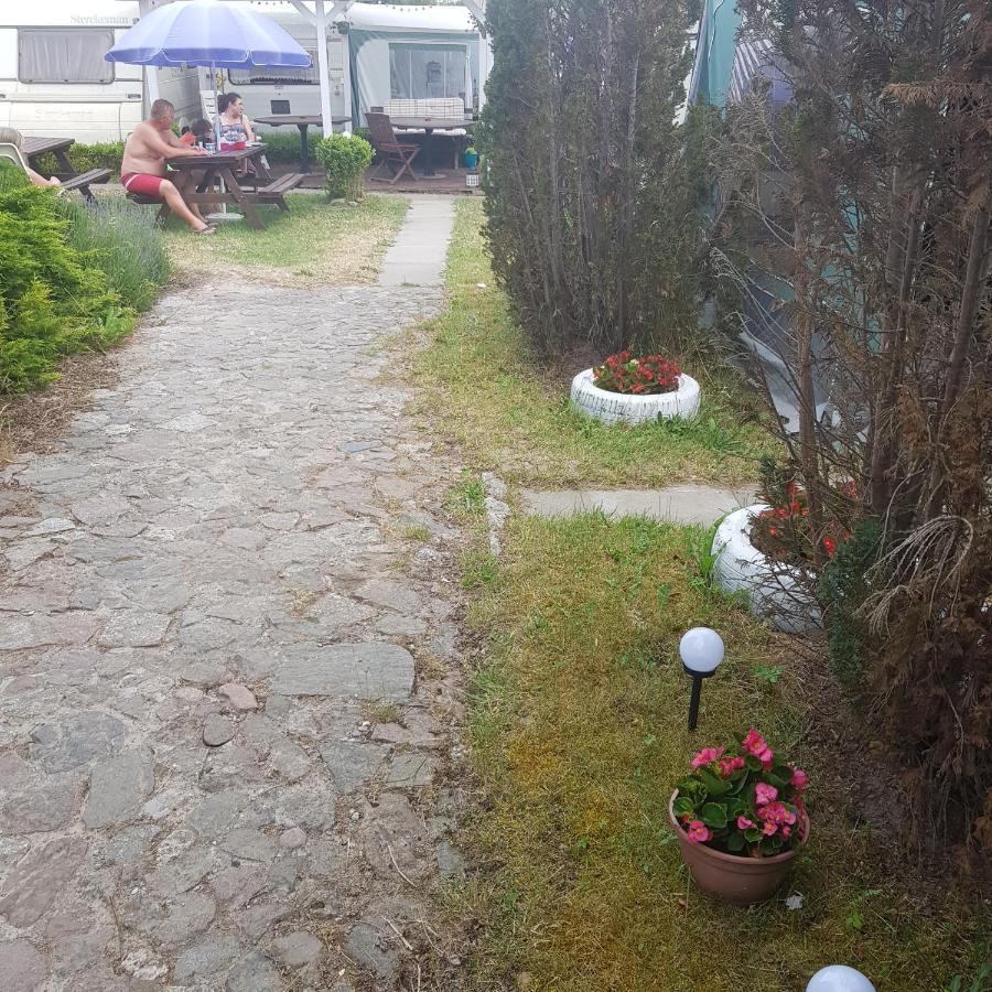 Caravans Magda Niechorze Eksteriør bilde